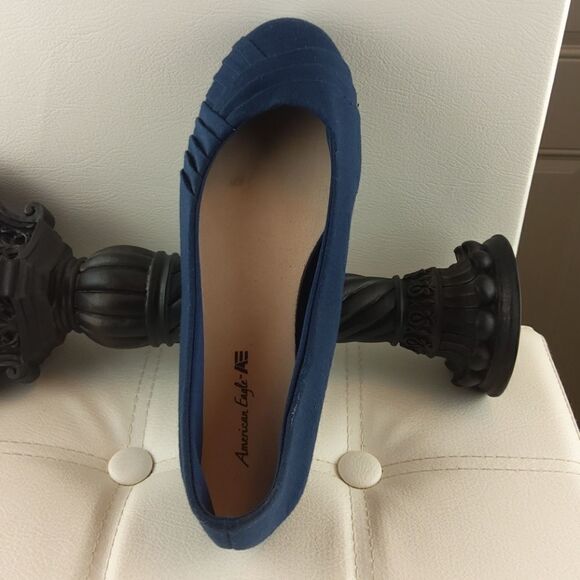 American Eagle navy blue flat shoe (one shoe) - Picture 7 of 12